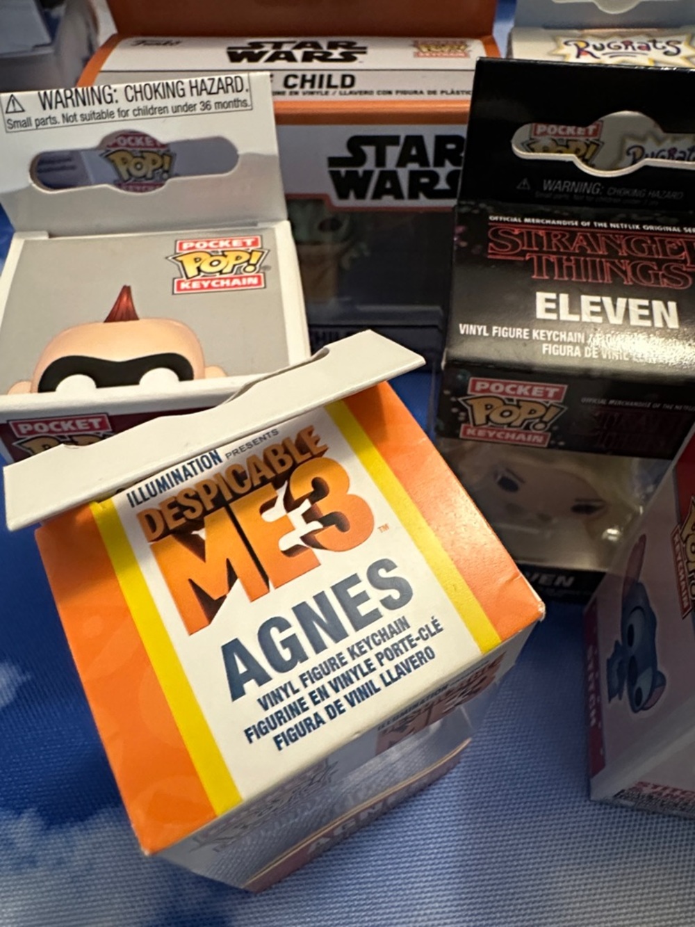 Fun Pop keychain assortment - Picture 2 of 5